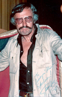 Stan Lee rocking the 1970s (via Comic Book Daily)