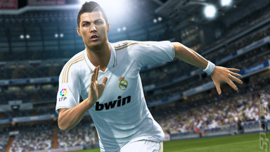 PES 2013 Video Shows Player AI 