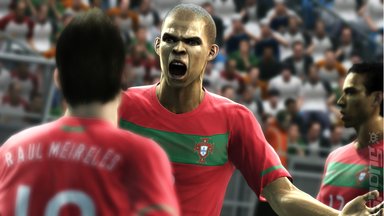 Winning Eleven Wins on PS3 in Japan Game Charts